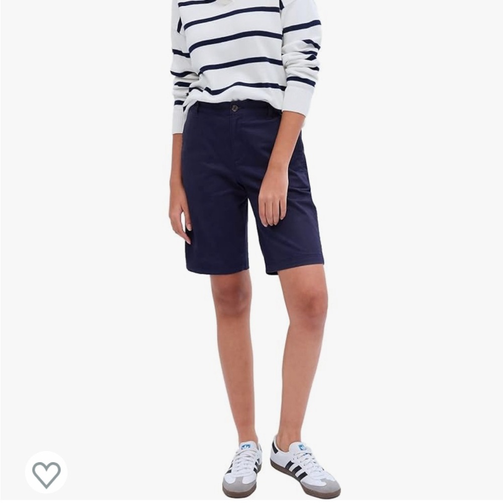 GAP Bermuda shorts -  Size 2